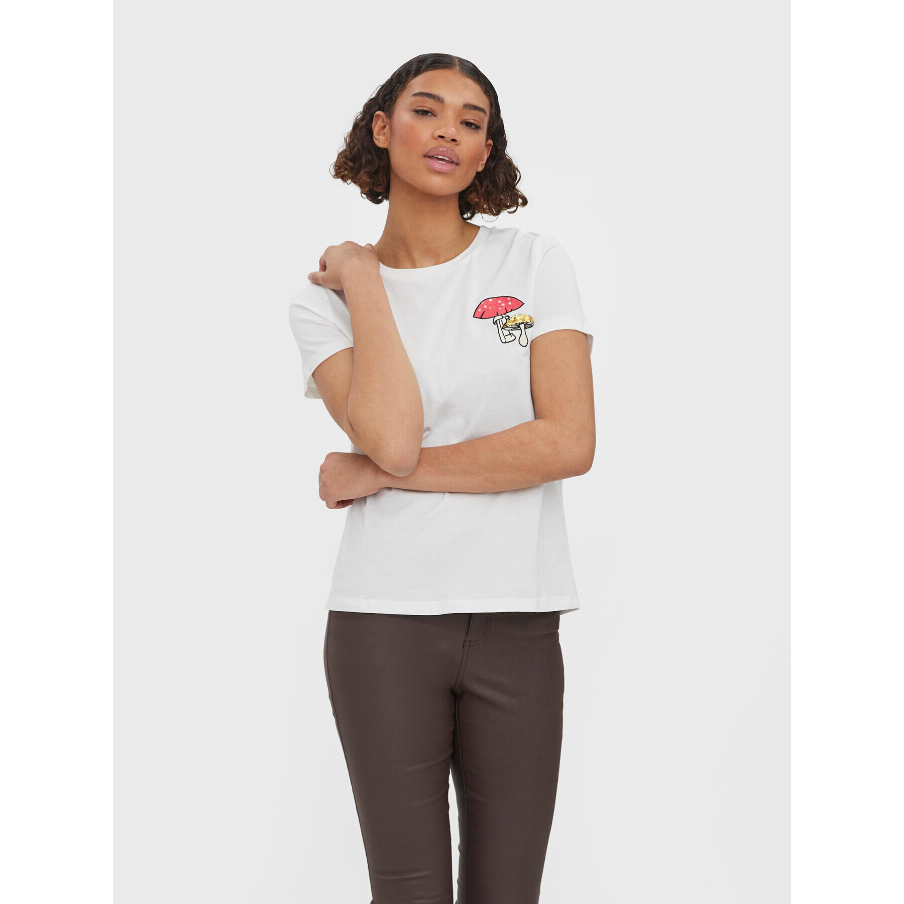 Vero Moda T-Shirt Fayfrancis 10276823 Bílá Regular Fit - Pepit.cz