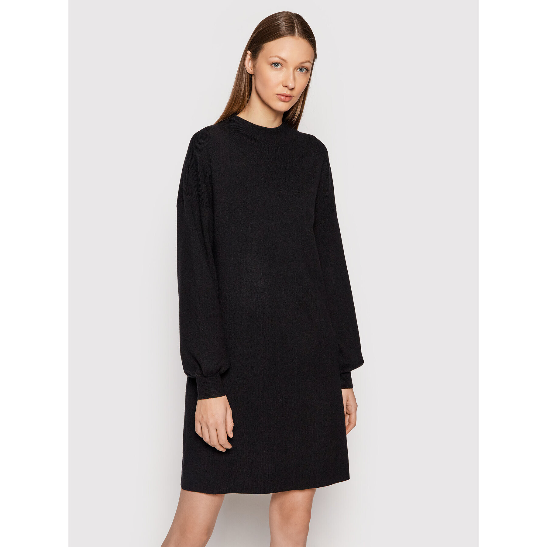 Vero Moda Úpletové šaty Nancy 10249116 Černá Relaxed Fit - Pepit.cz