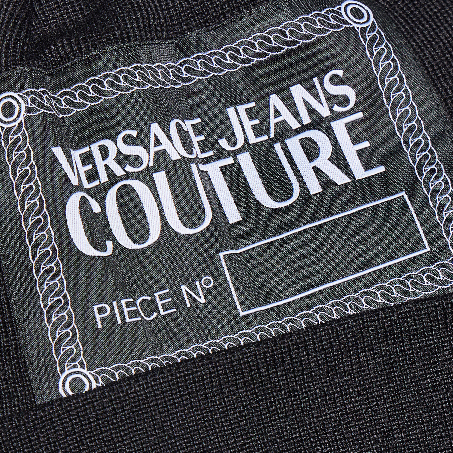 Versace Jeans Couture Čepice 73VAZK44 Černá - Pepit.cz