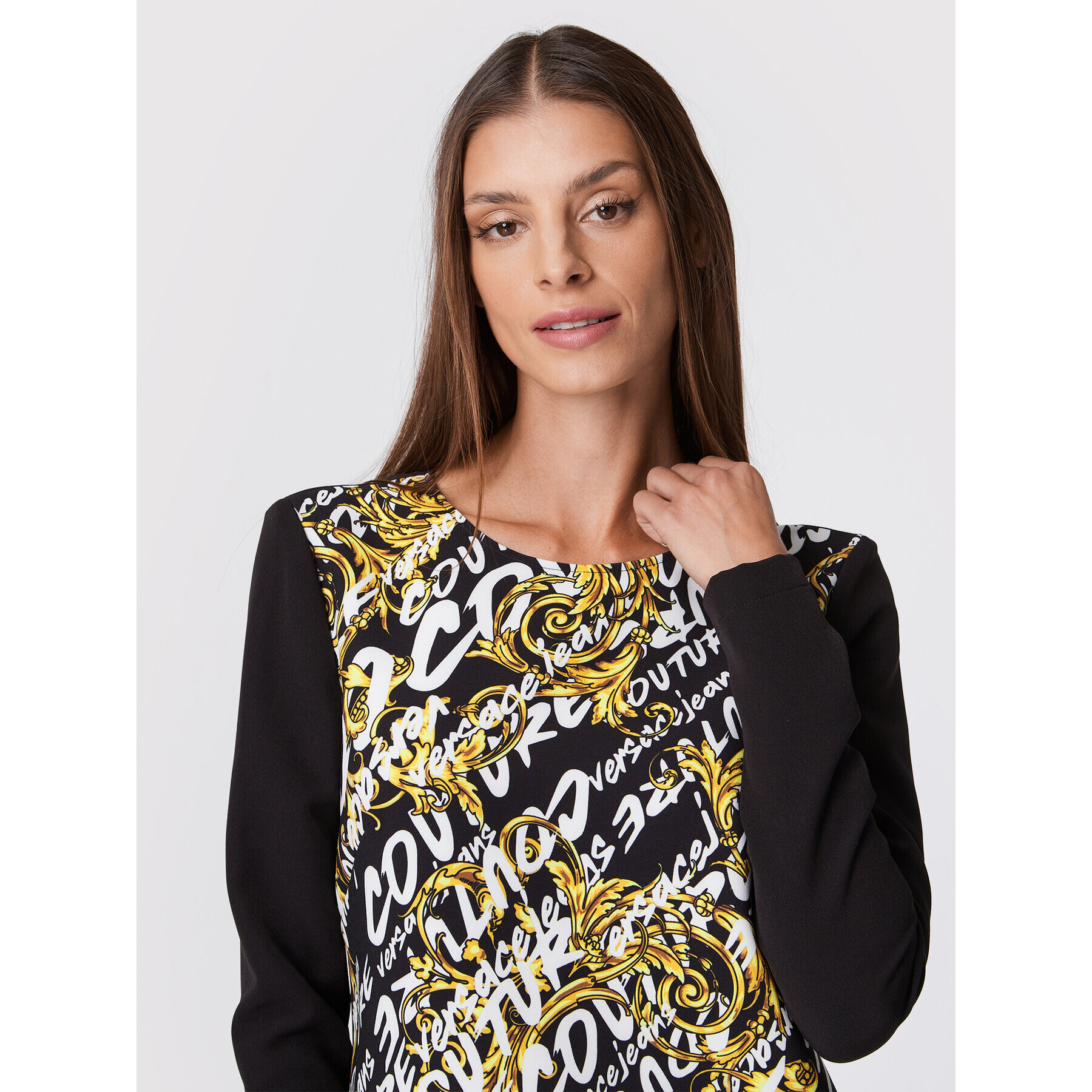 Versace Jeans Couture Každodenní šaty Cady Print 73HAO921 Černá Regular Fit - Pepit.cz