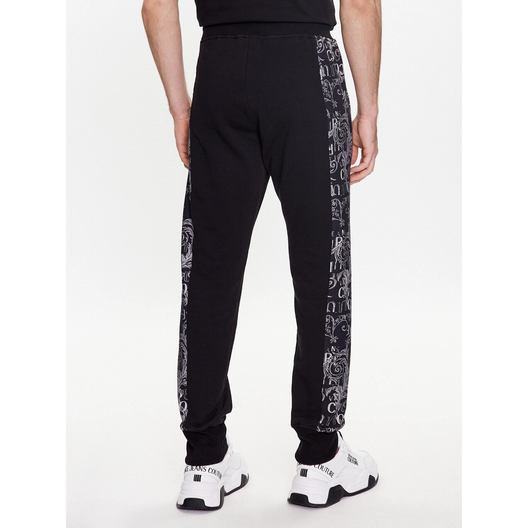 Versace Jeans Couture Teplákové kalhoty Logo Baroque 74GAA3C0 Černá Regular Fit - Pepit.cz