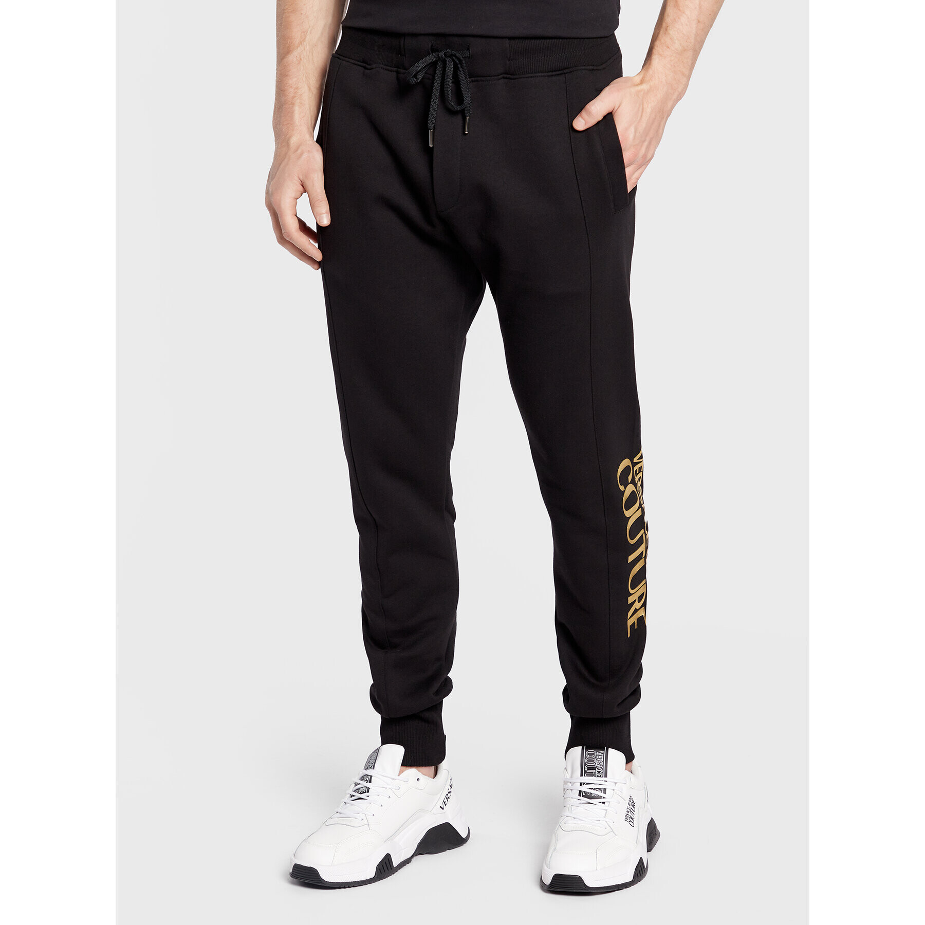 Versace Jeans Couture Teplákové kalhoty Logo Thick 73GAAT01 Černá Regular Fit - Pepit.cz