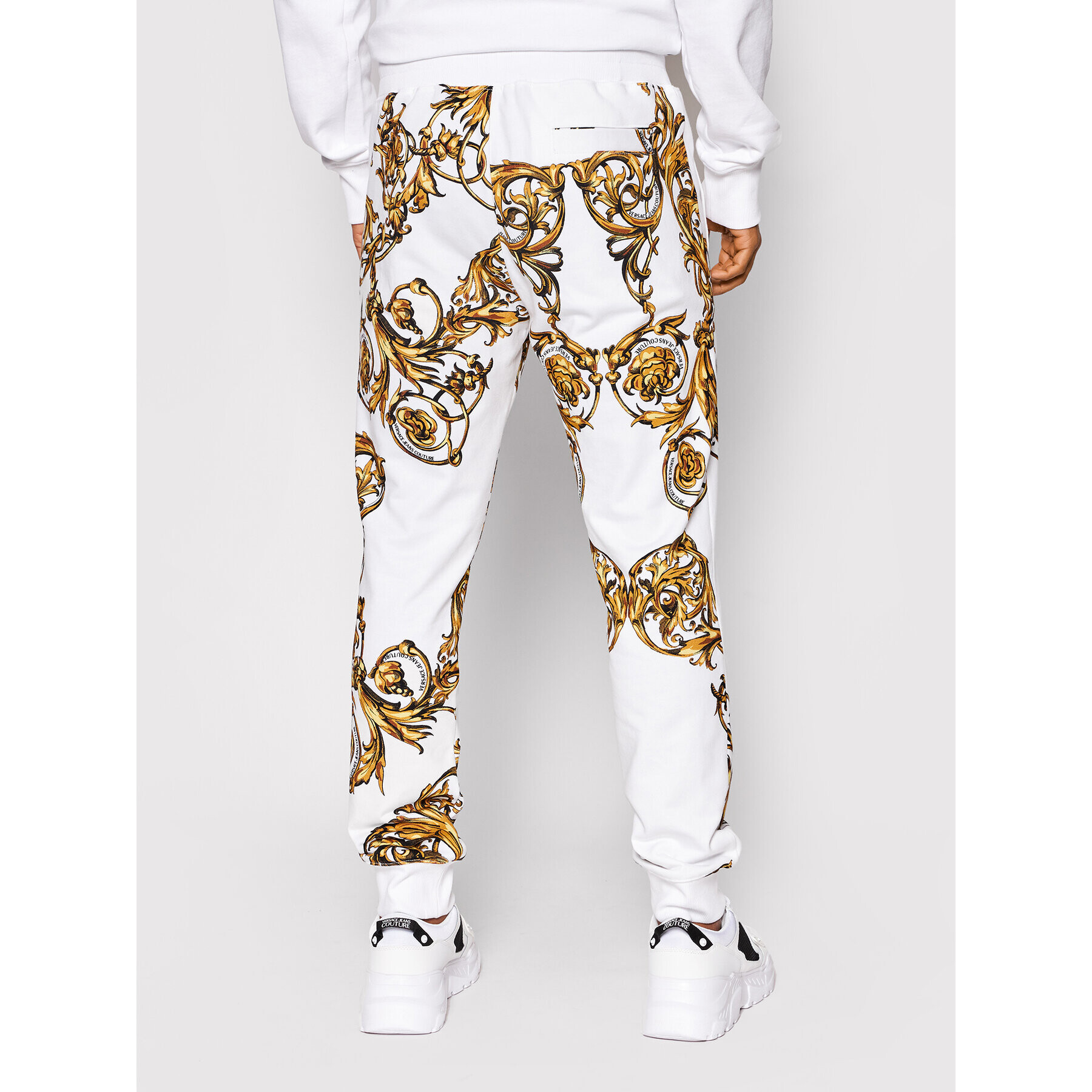 Versace Jeans Couture Teplákové kalhoty Print Garland 72GAA3B0 Bílá Regular Fit - Pepit.cz