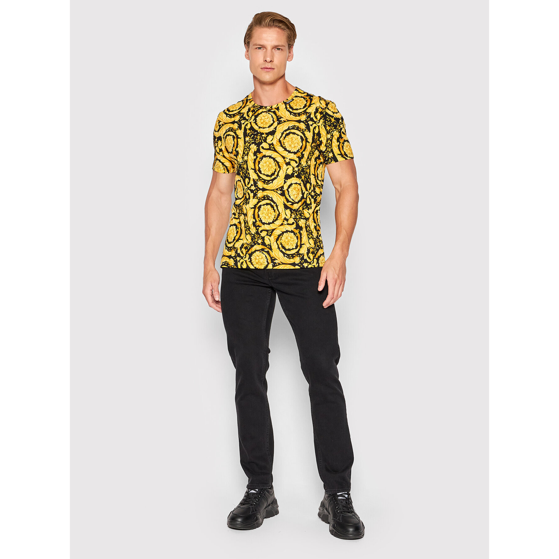 Versace T-Shirt Barocco Print 1000959 Žlutá Regular Fit - Pepit.cz