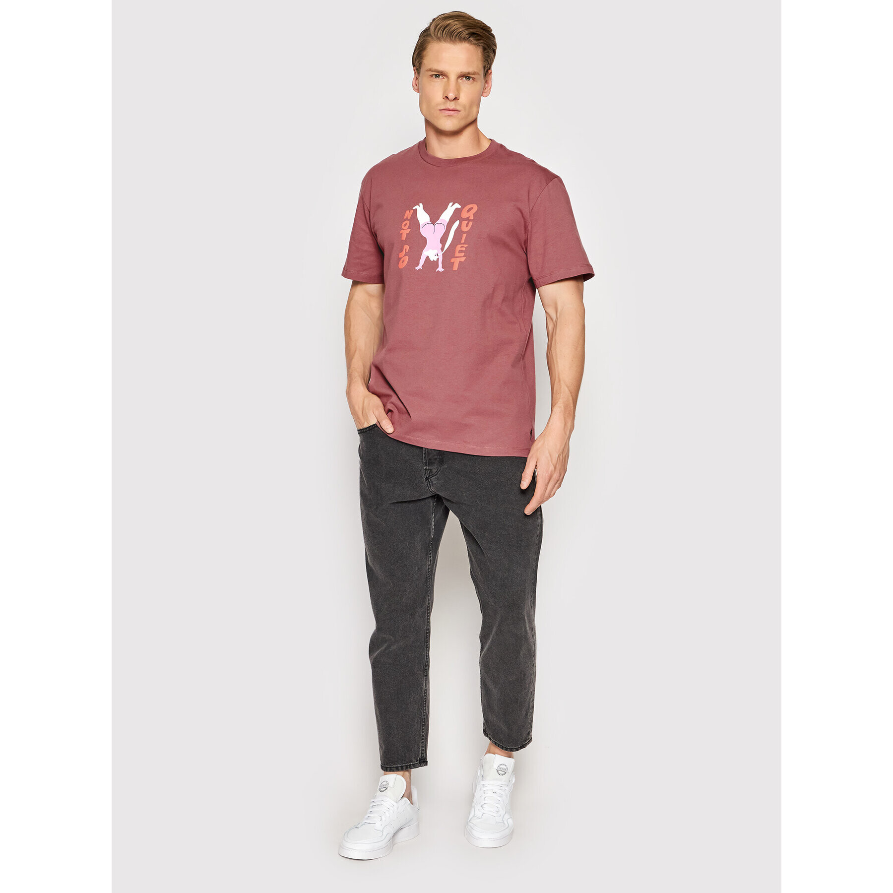 Volcom T-Shirt Egle Zvirblyte A5212208 Bordó Regular Fit - Pepit.cz