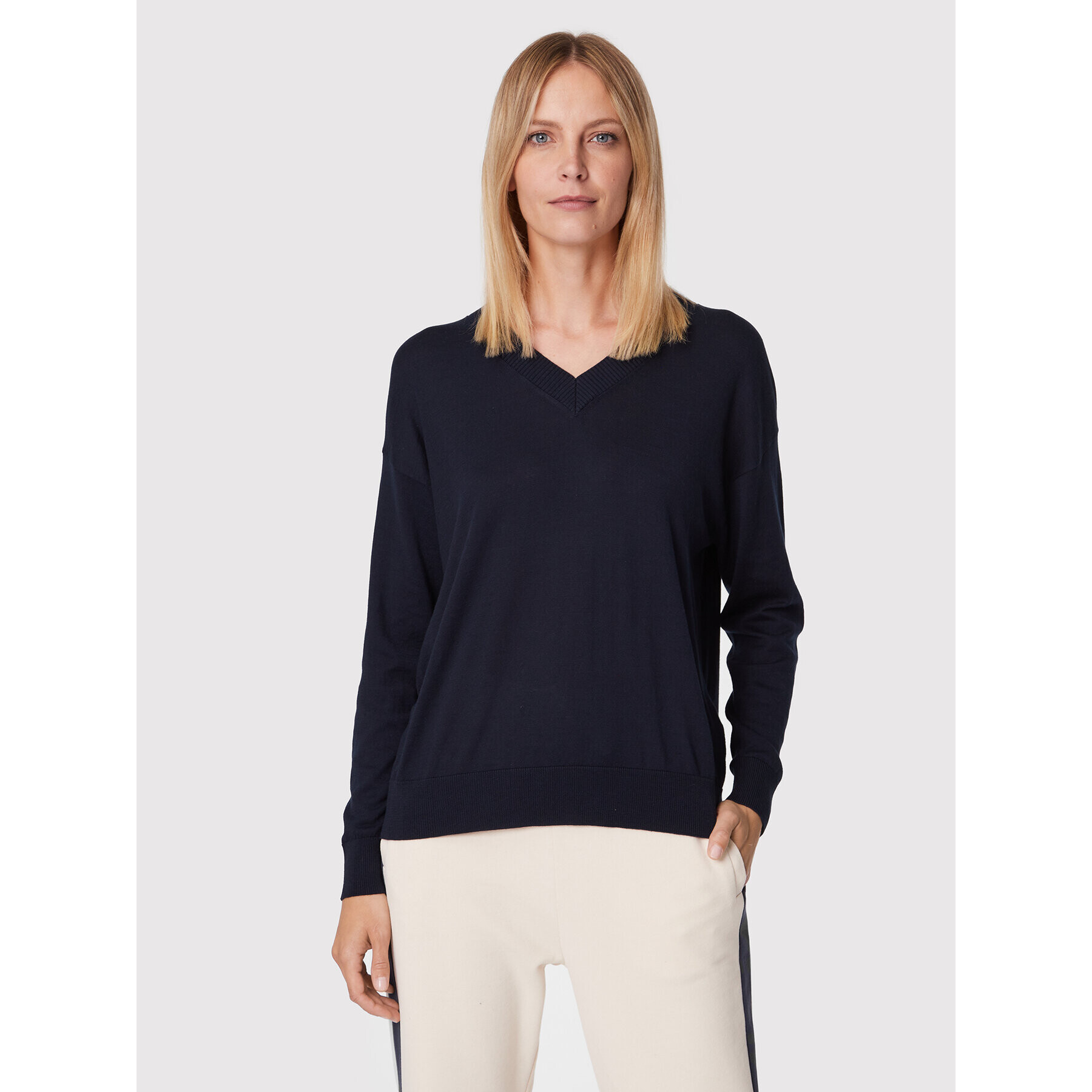 Weekend Max Mara Svetr Martina 53660729 Tmavomodrá Relaxed Fit - Pepit.cz