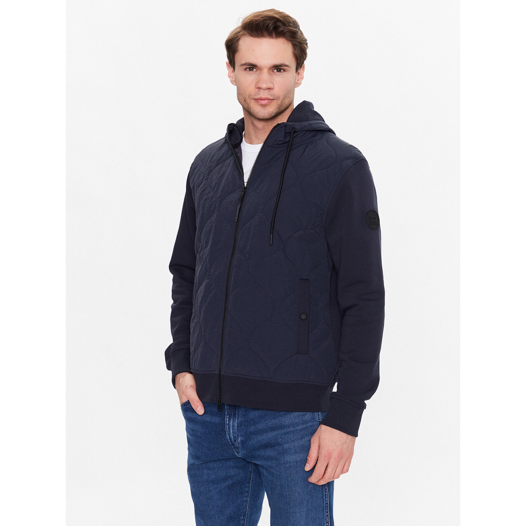 Woolrich Bunda pro přechodné období Hybrid Mixmedia CFWOSW0178MRUT3164 Tmavomodrá Regular Fit - Pepit.cz