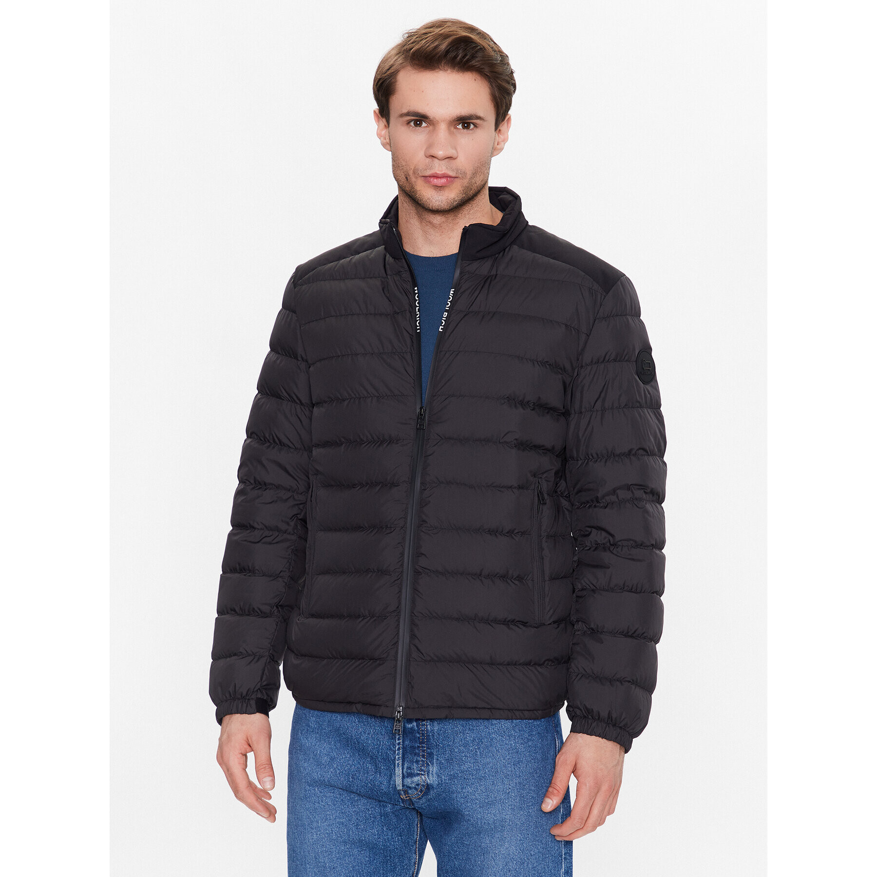 Woolrich Vatovaná bunda Bering CFWOOU0697MRUT2635 Černá Regular Fit - Pepit.cz