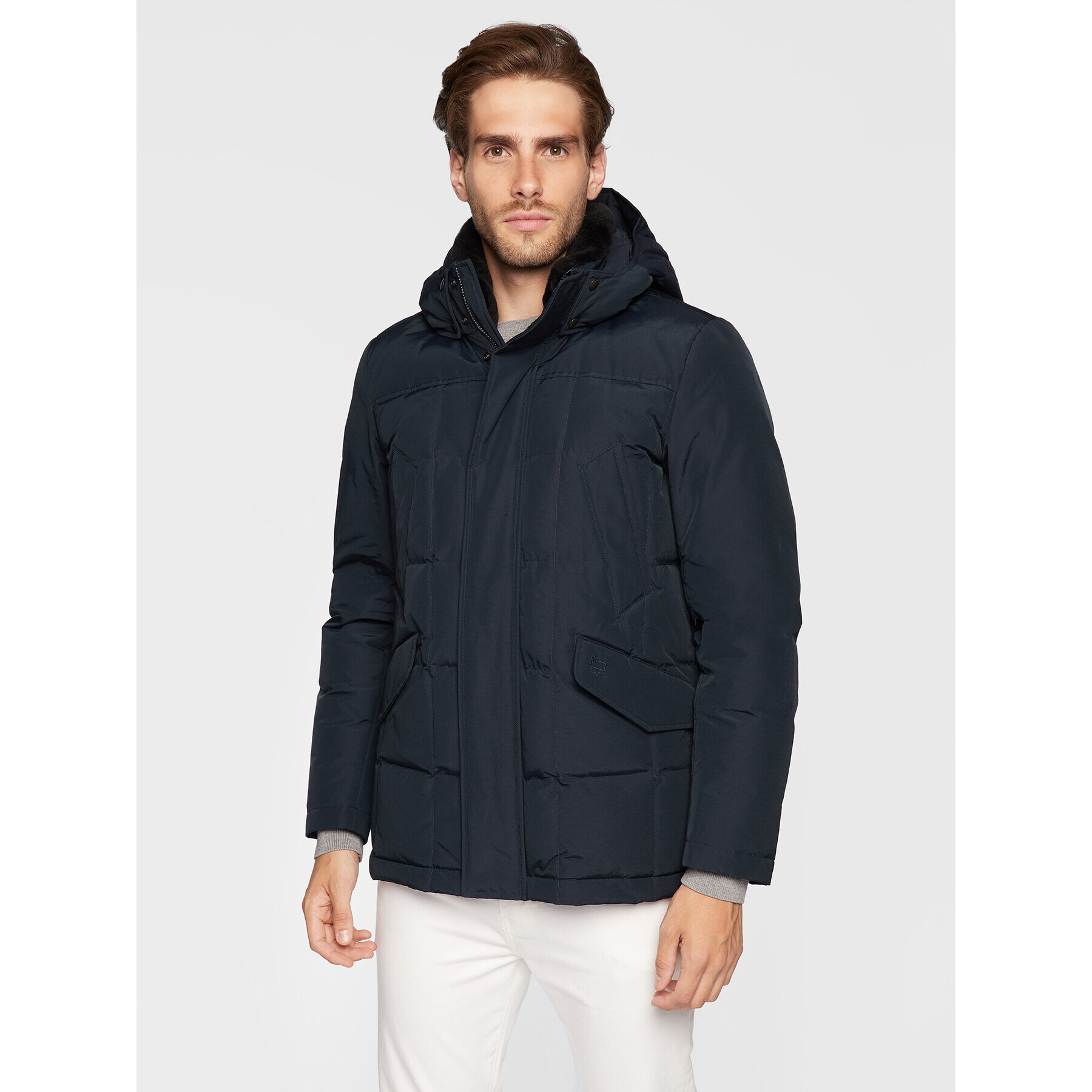 Woolrich Vatovaná bunda Blizzard Field CFWOOU0621MRUT0001 Tmavomodrá Regular Fit - Pepit.cz