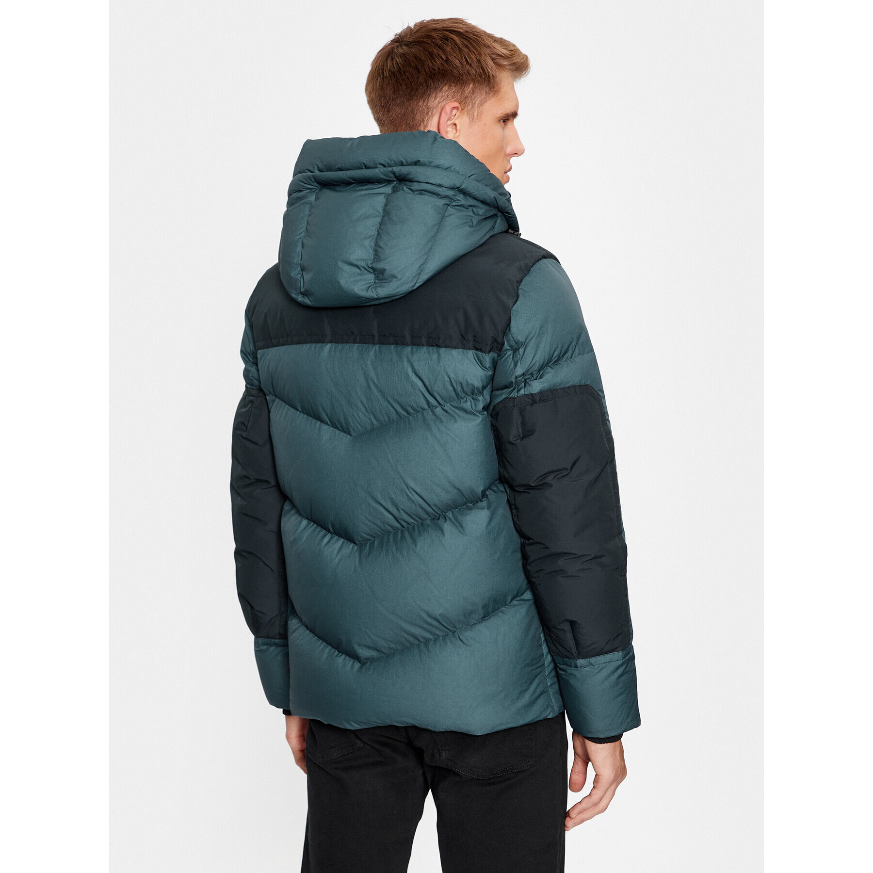 Woolrich Vatovaná bunda Expedition CFWOOU0780MRUT3516 Tmavomodrá Regular Fit - Pepit.cz