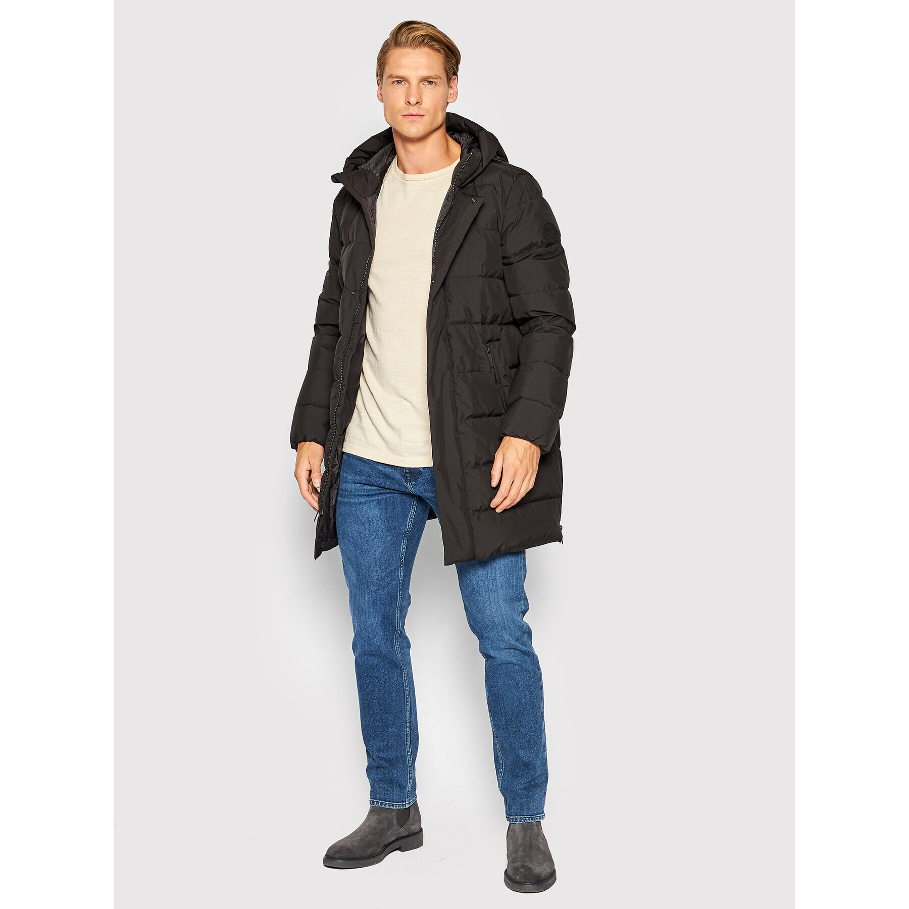 Woolrich Vatovaná bunda High Tech Quilted CFWOOU0634MRUT2700 Černá Regular Fit - Pepit.cz