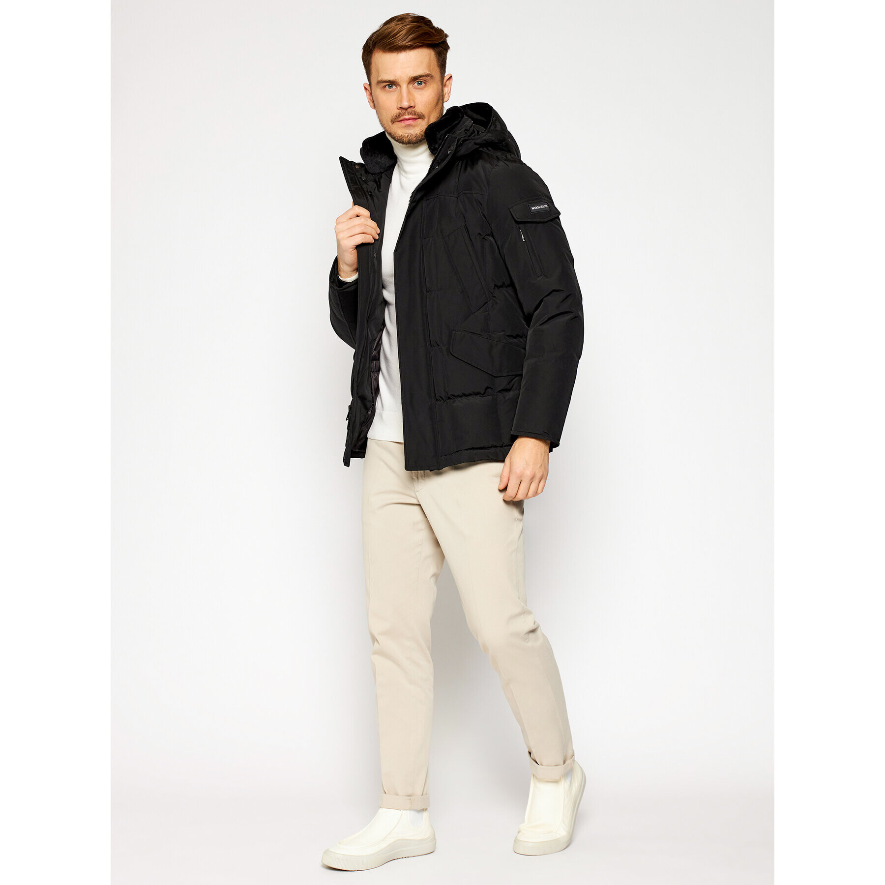 Woolrich Zimní bunda Blizzard CFWOOU0339MR UT0001 Černá Regular Fit - Pepit.cz