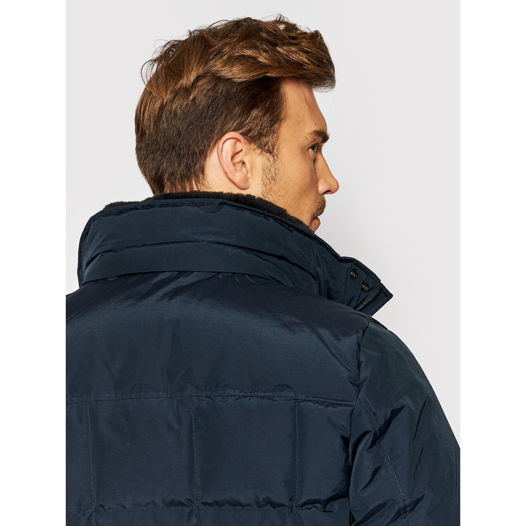 Woolrich Zimní bunda Blizzard CFWOOU0490MRUT0001 Tmavomodrá Regular Fit - Pepit.cz