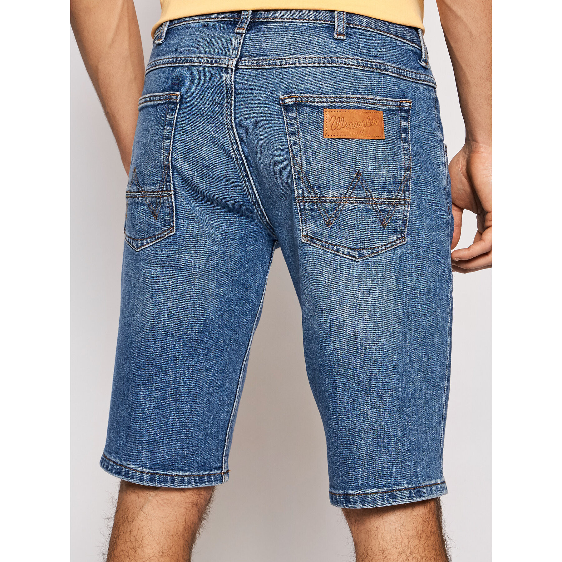 Wrangler Džínové šortky Colton W15VJX87V Modrá Regular Fit - Pepit.cz