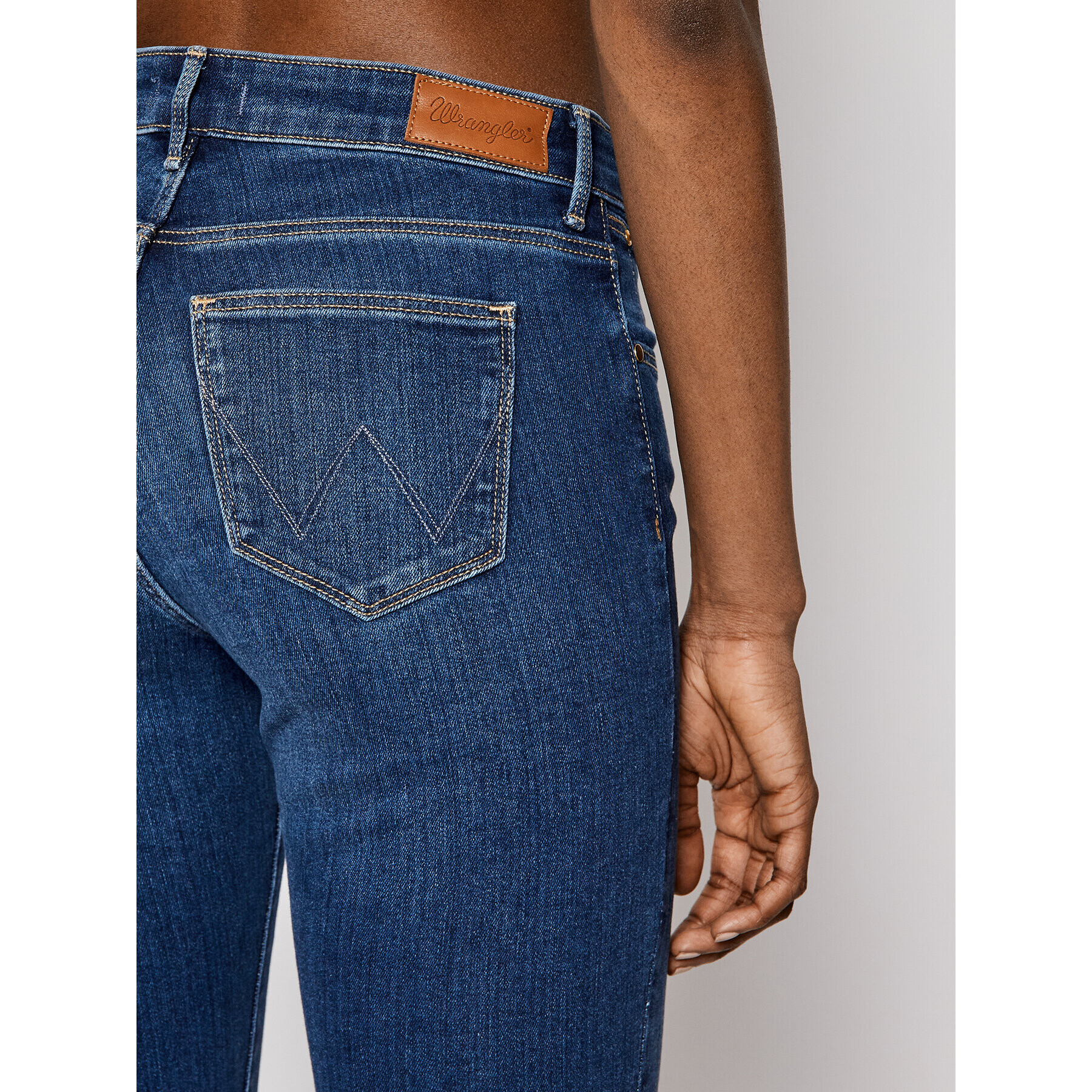 Wrangler Jeansy Slim Fit Body Bespoke W28LX785U Modrá Slim Fit - Pepit.cz